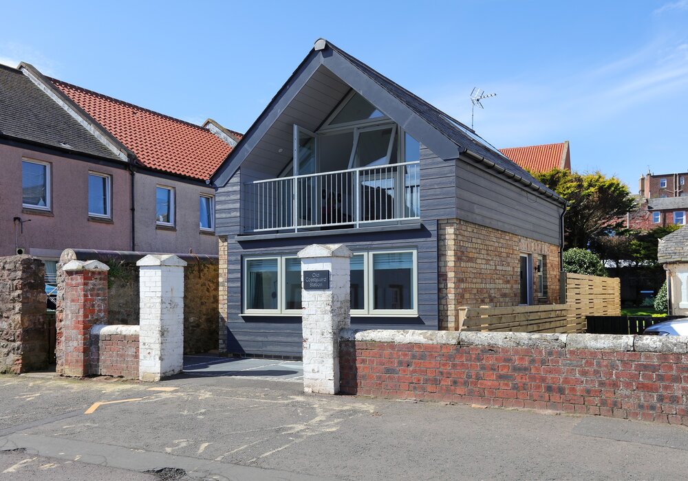 Old Coastguard Station, Dunbar — self-catering holiday home